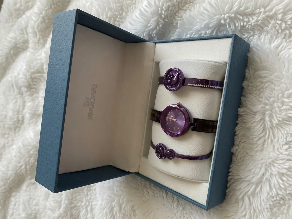 Montre Swarovski coffret trio violet