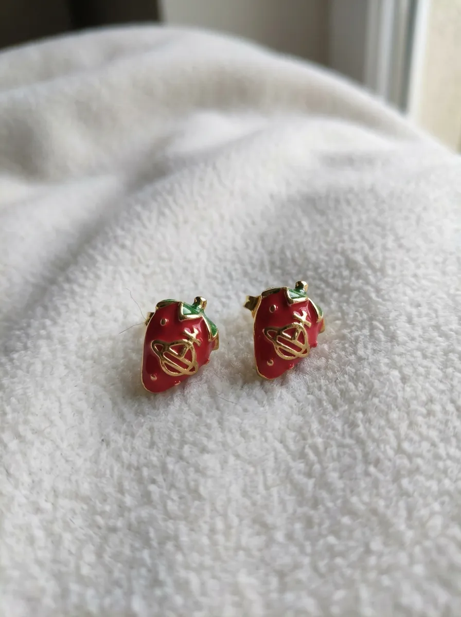 Boucles d'oreilles Vivienne Westwood rose et or 3