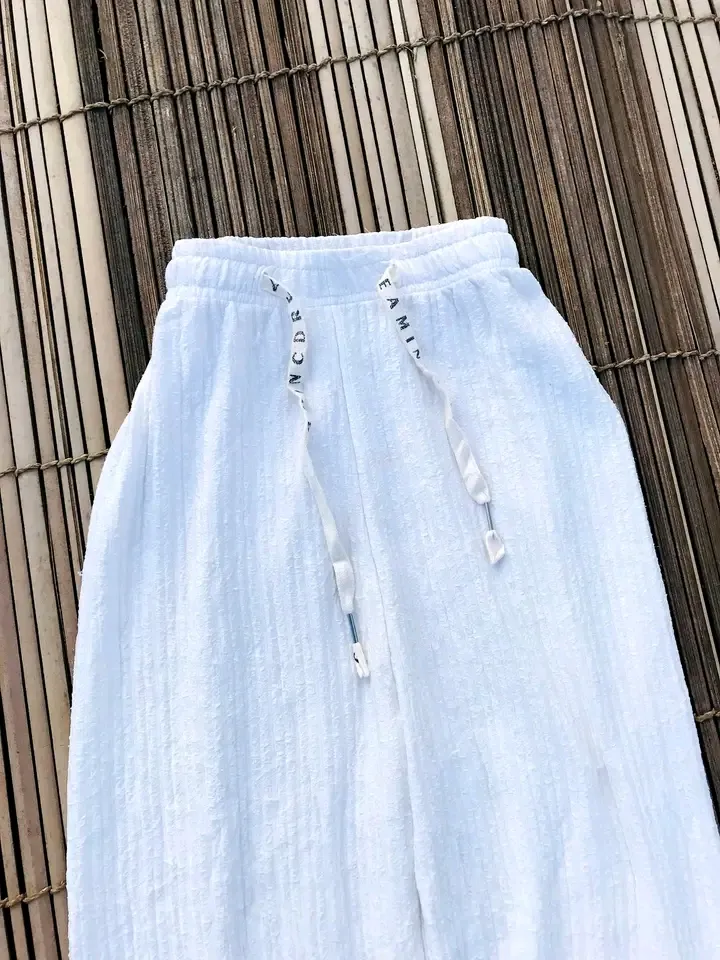 Pantalon blanc large taille haute 2