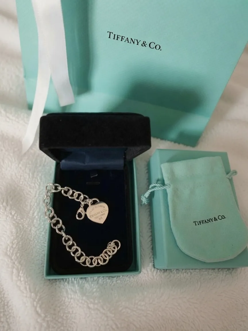 Bracelet Tiffany & Co cœur argenté