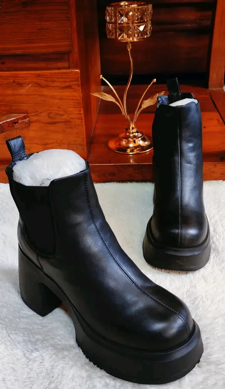 Bottines plateforme noires cuir 2