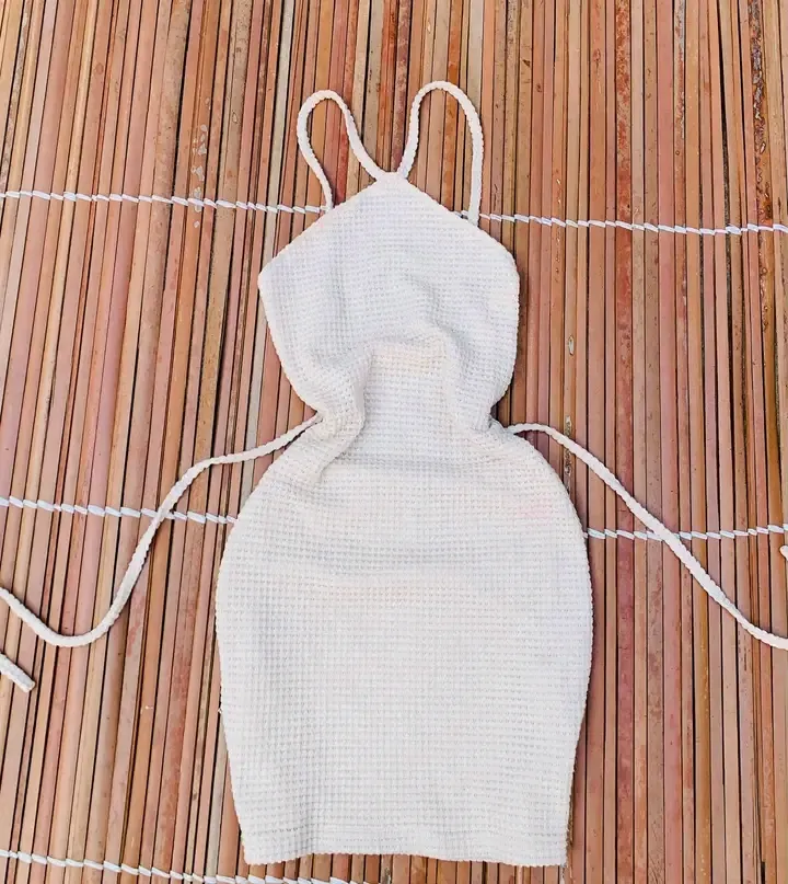 Pull blanc épais col roulé 4