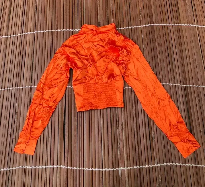 Veste orange brillante taille M 3