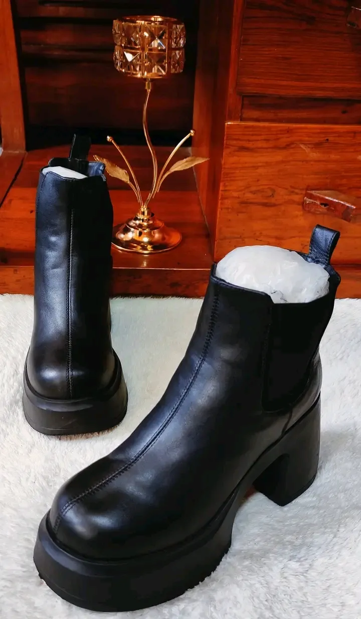 Bottines plateforme noires cuir 3