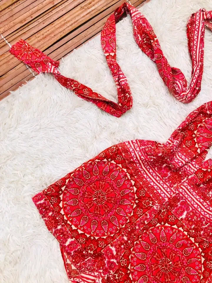 Iro combishort Rouge Imprimé Ethnique Ornements Dorés