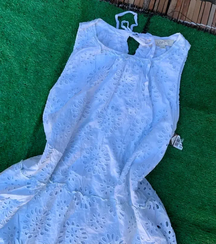 Robe dentelle blanche ajourée 3