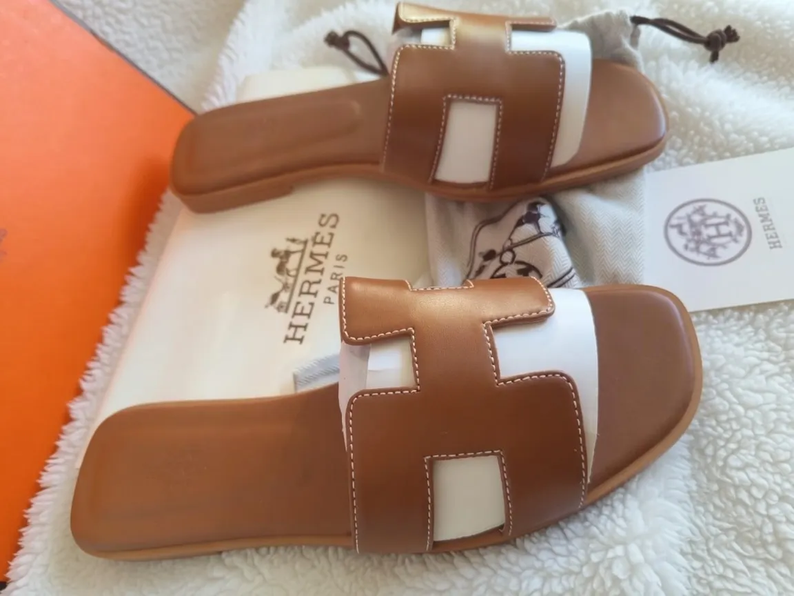 Hermès Oran sandales cuir camel blanc 2