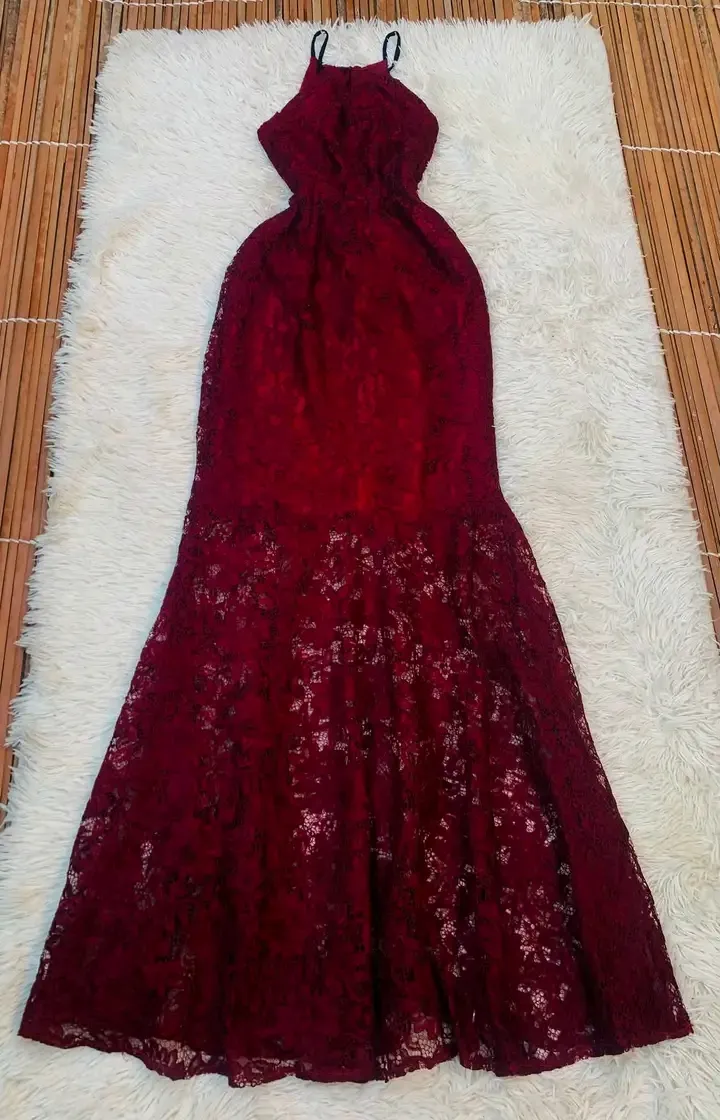 Robe dentelle rouge bordeaux sans marque 2