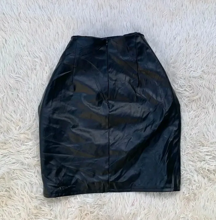 Jupes Shein noir taille M 2