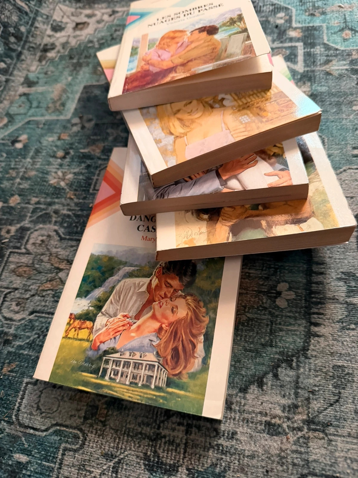 Lot de 5 romans Harlequin Collection 3