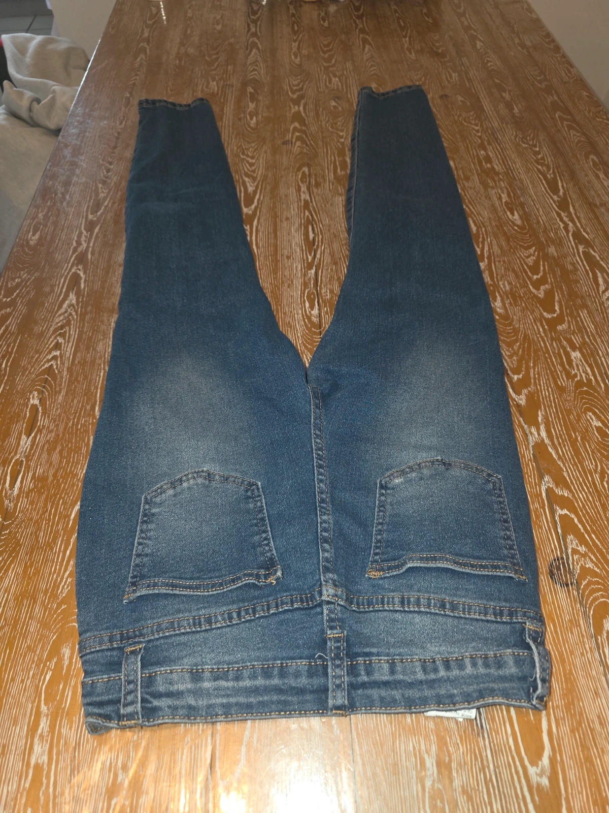 Jeans troué enfant 10 ans – Autre Chose – taille 10 ans / 140 cm 3