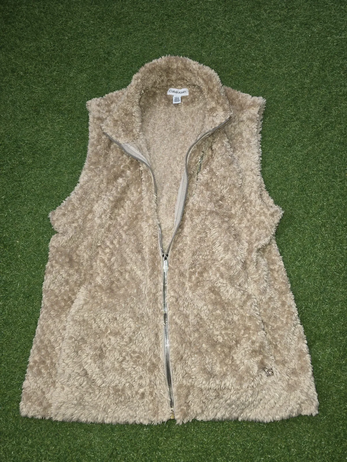 Gilet sans manches Calvin Klein en fausse fourrure
