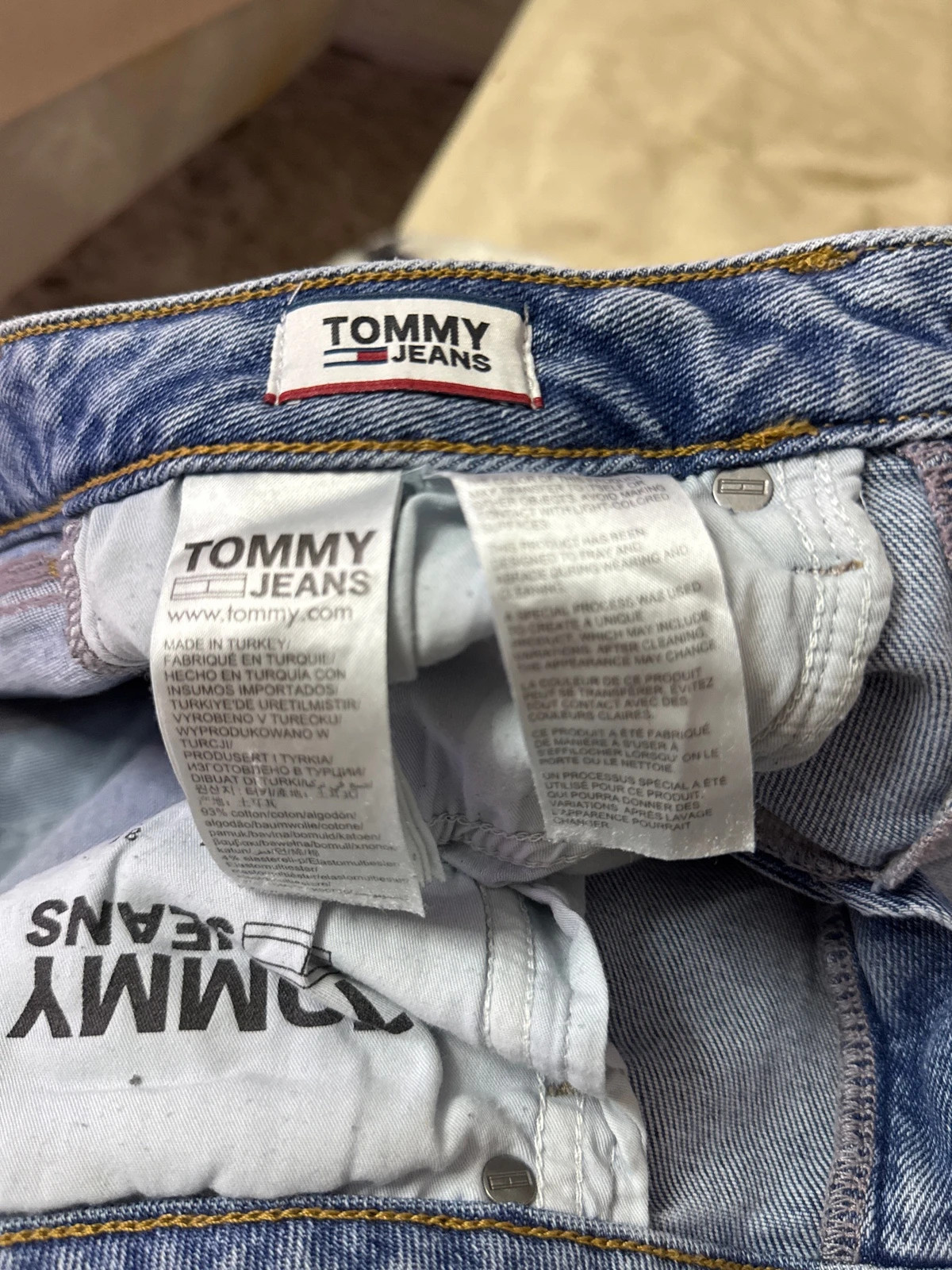 (10) Jean tommy Hilfiger – Tommy Jeans – taille M / 38 / 10 5