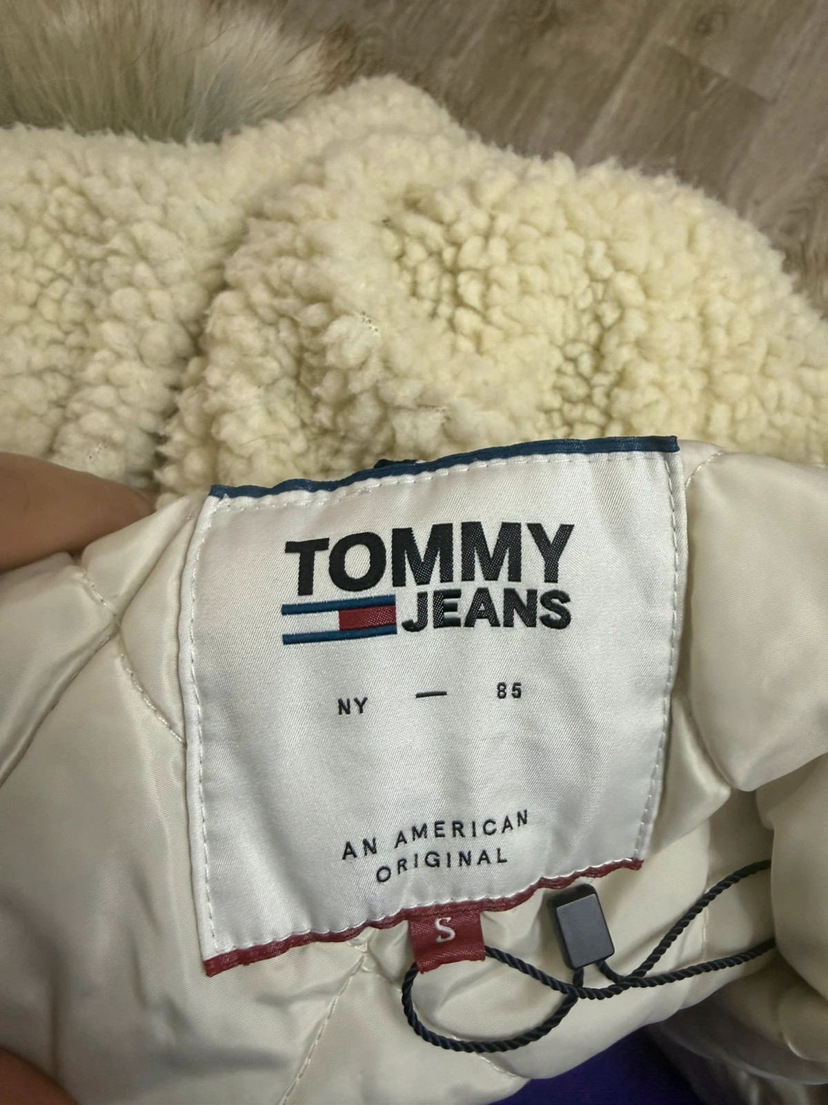 (02) Parka tommy Hilfiger – Tommy Jeans – taille S / 36 / 8 4