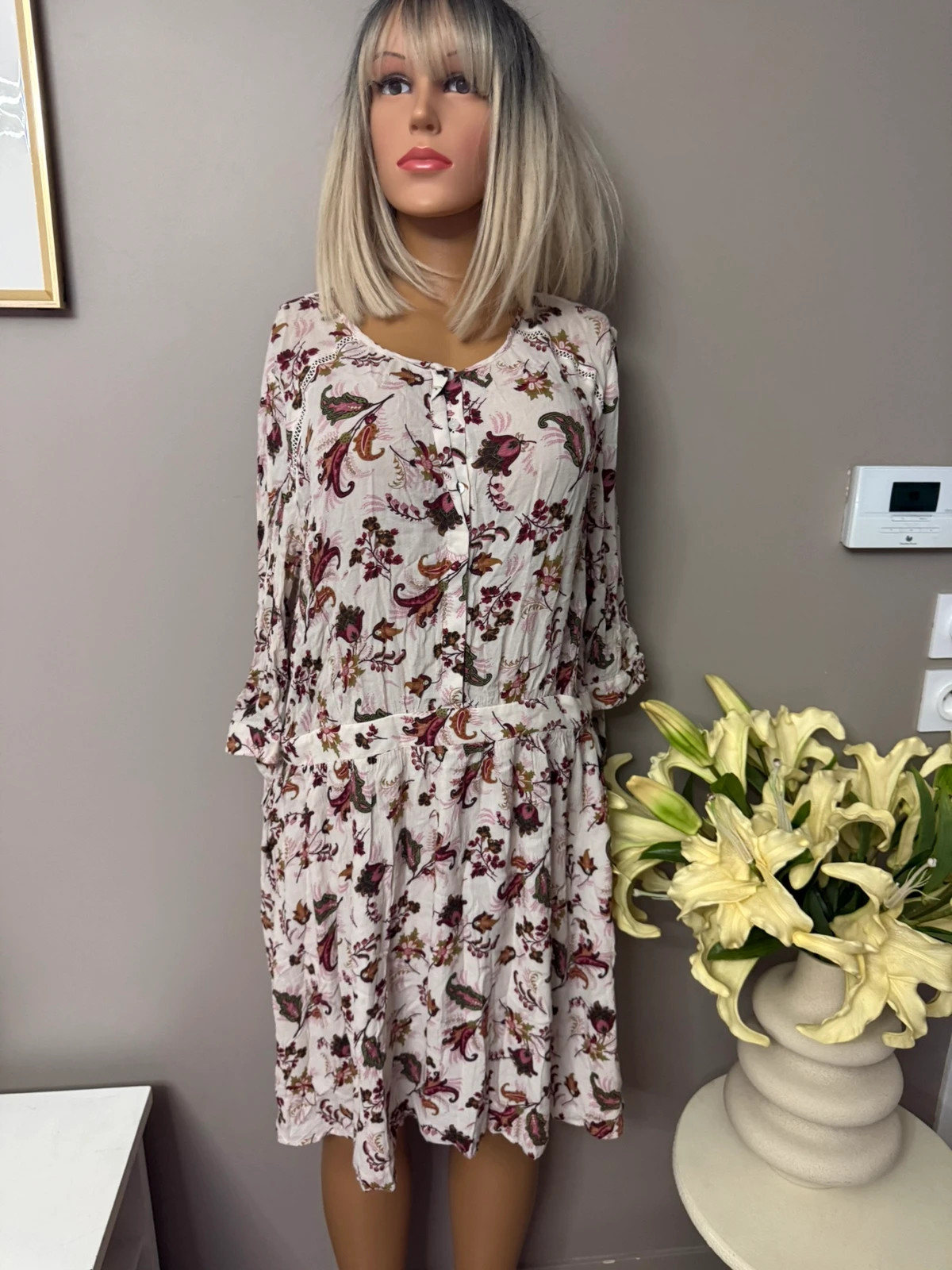 🍎 Robe Caroll