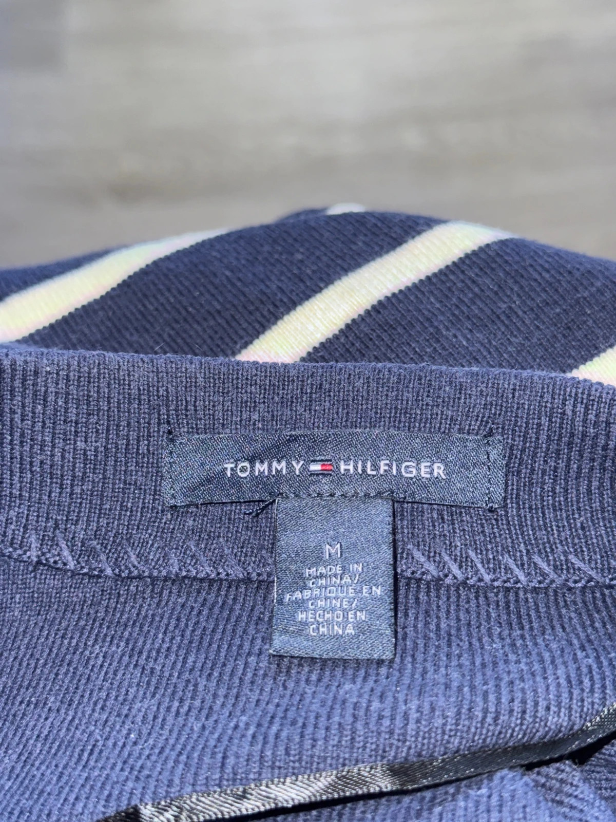🟨 Pull tommy Hilfiger – Tommy Hilfiger – taille M / 38 / 10 4
