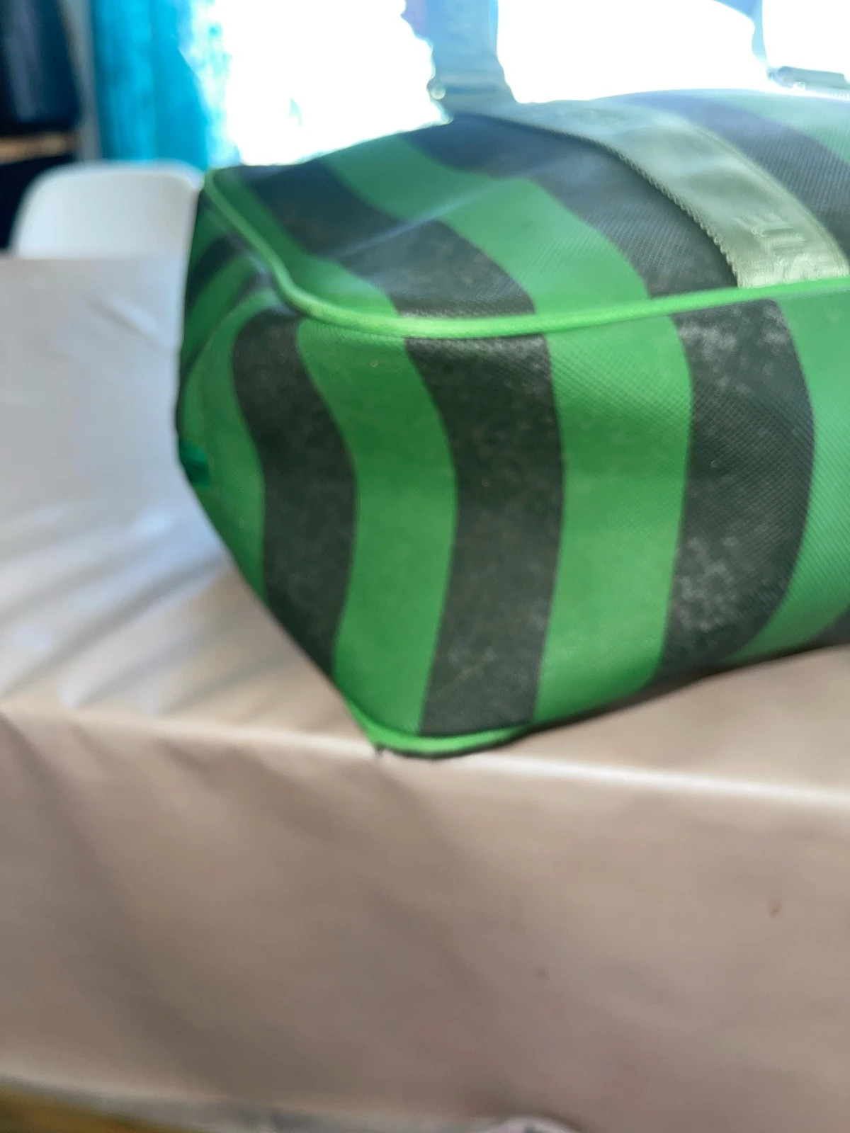 🟦 Sac Lacoste – Lacoste 4