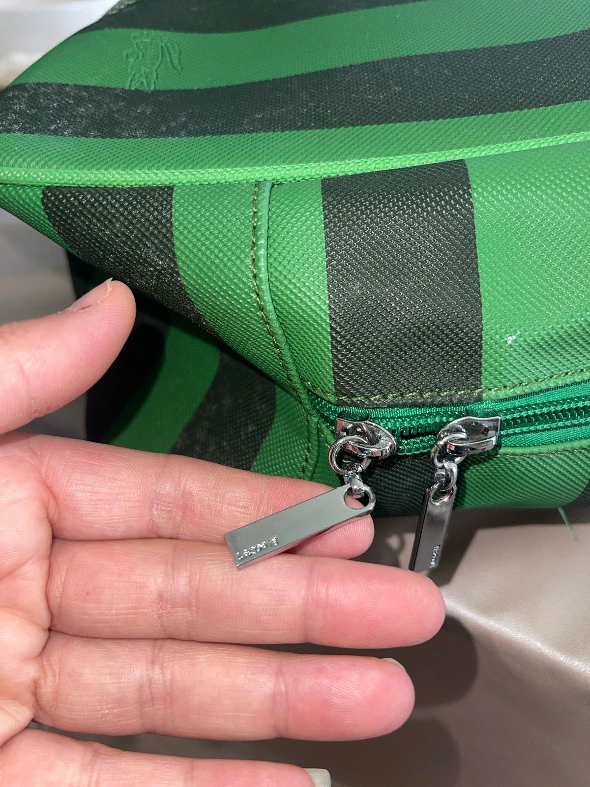🟦 Sac Lacoste – Lacoste 3