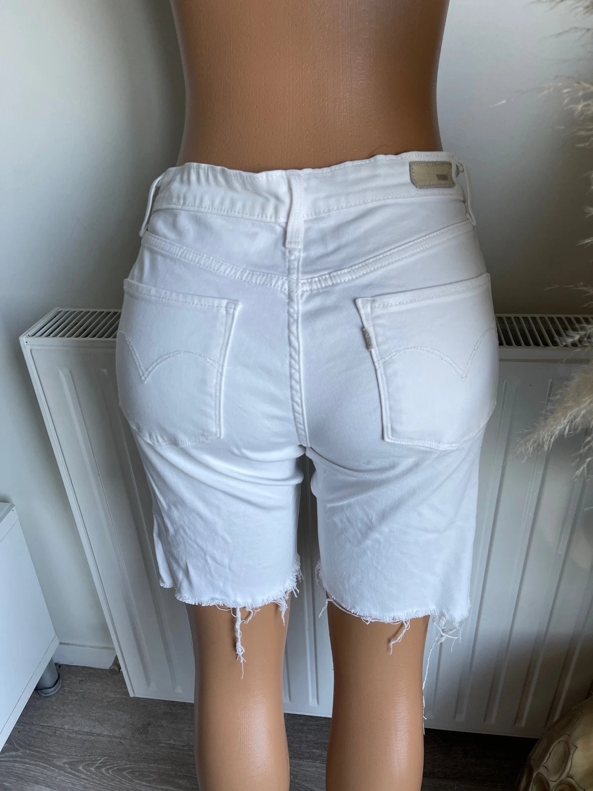 🌽 Short levi’s
