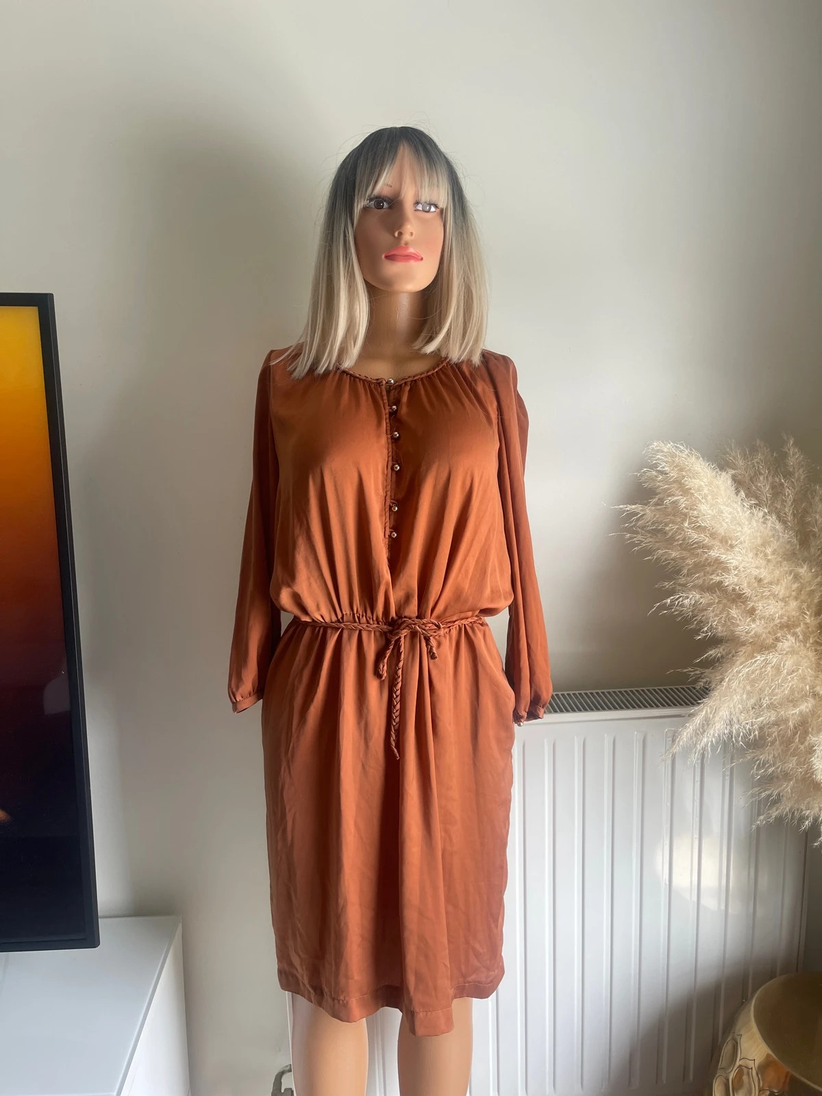 🍎 Robe Sandro