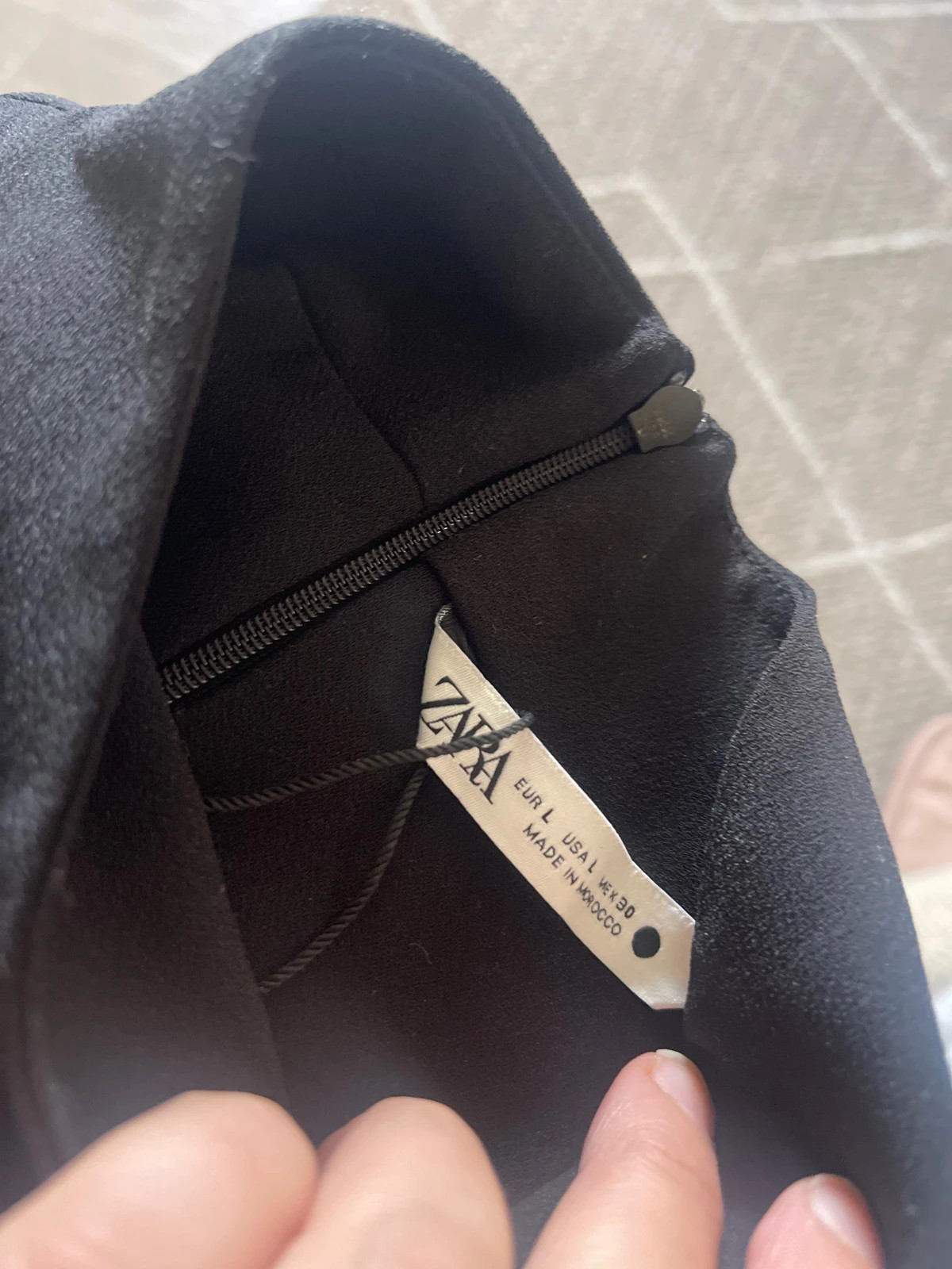 Robe Zara 🍎 – Zara – taille L / 40 / 12 4