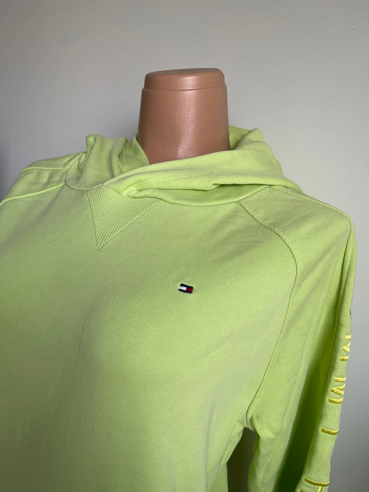 Sweat capuche tommy hilfiger 💜 – Tommy Hilfiger – taille M / 38 / 10 2