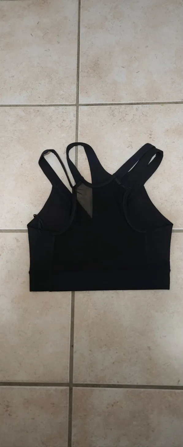 Brassière Nike famme taille xs – Nike – taille XS 2