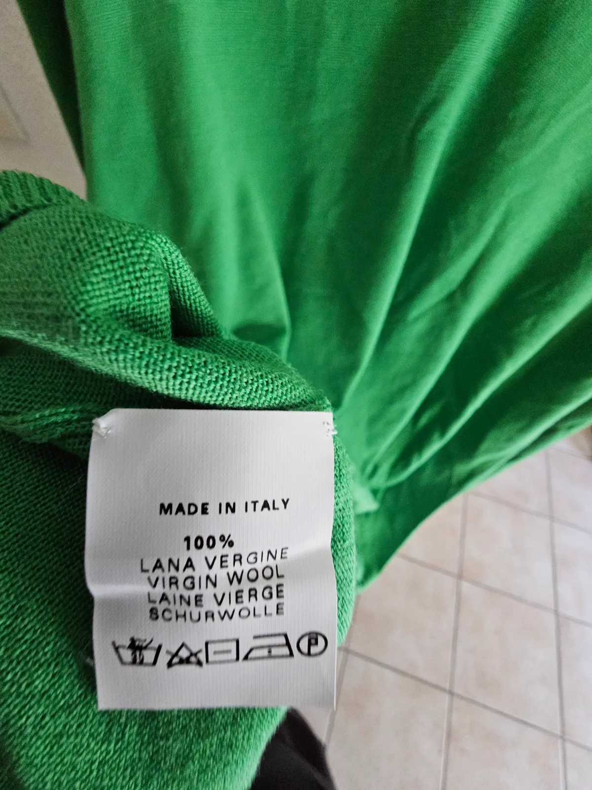 Pull hermès dégriffé original taille M jamais porté  – Hermès – taille M 3