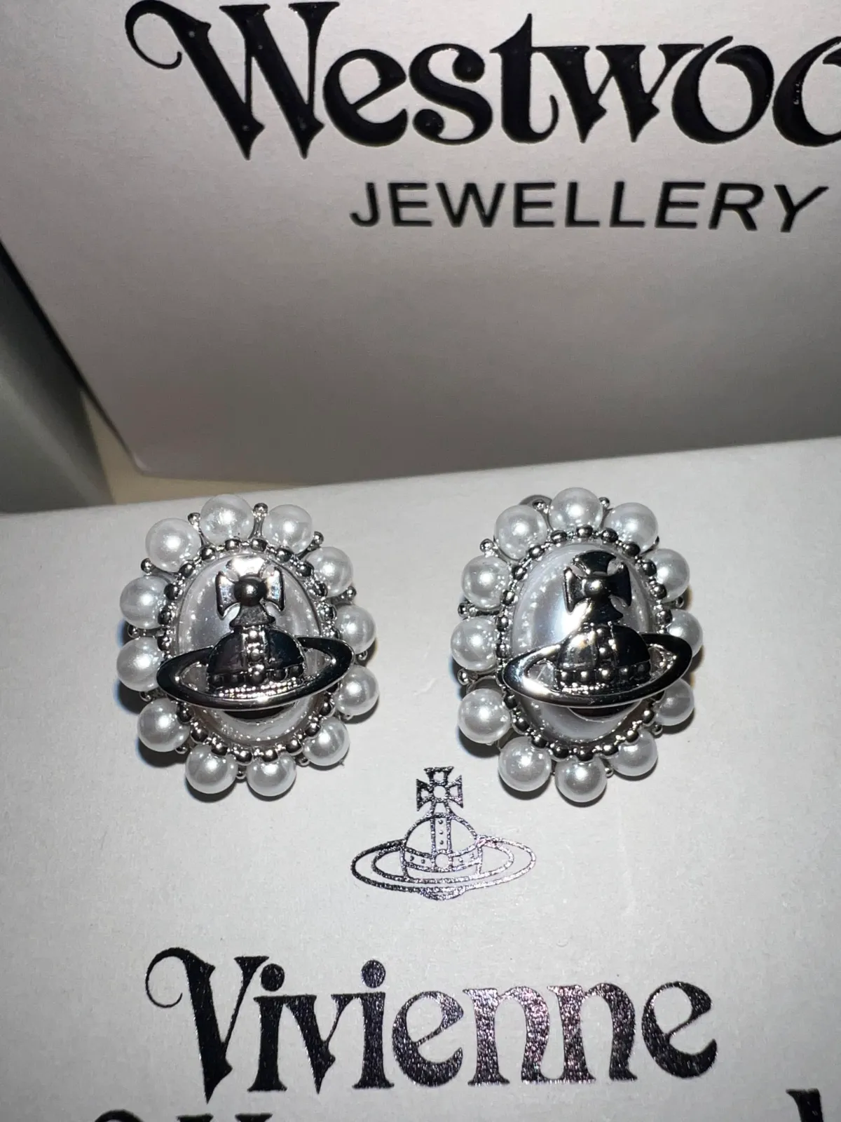 Vivienne Westwood boucles d'oreilles strass 4