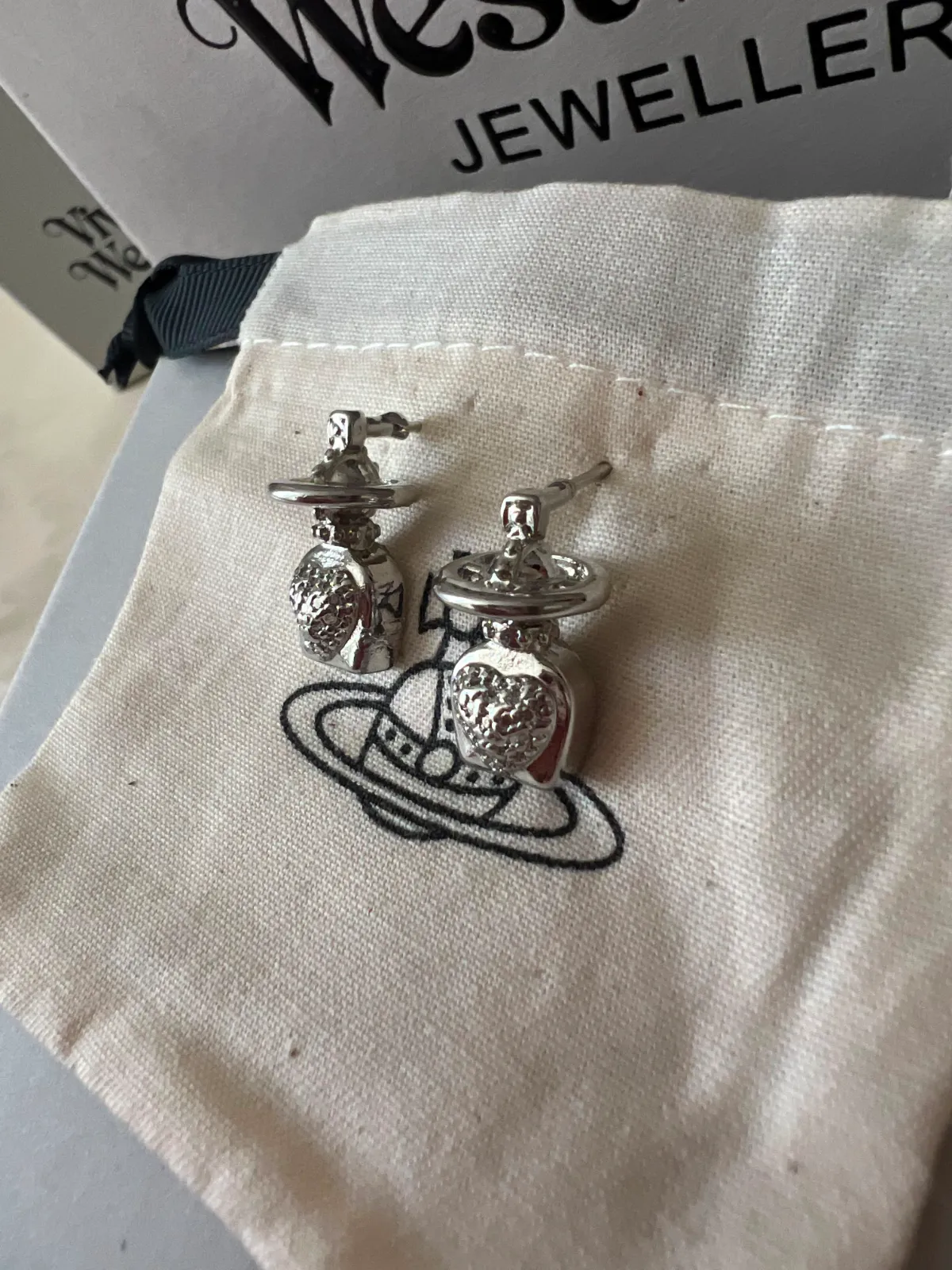 Boucles d'oreilles Vivienne Westwood orb argent