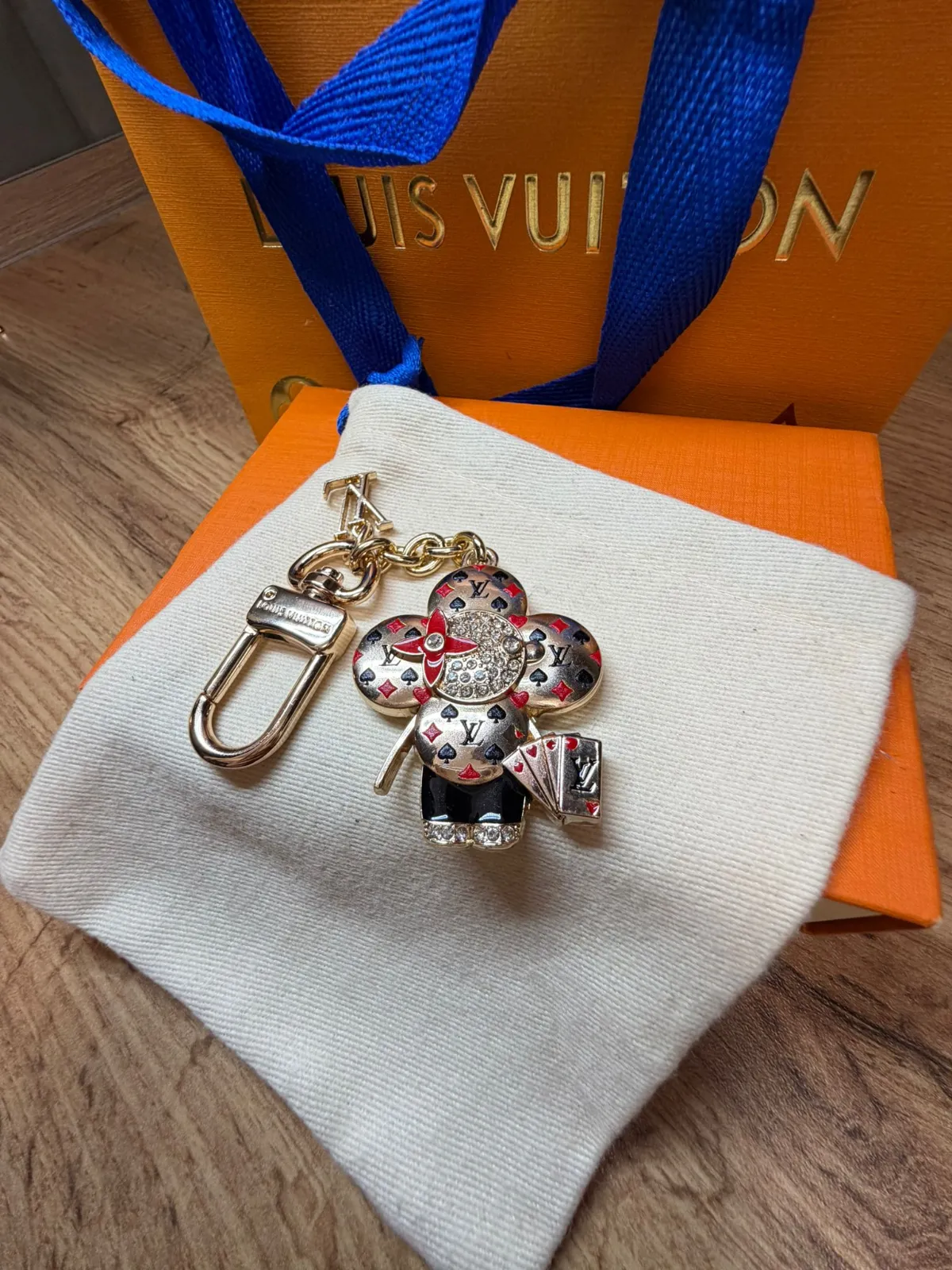 Vivienne Westwood Orb charm bracelet 3