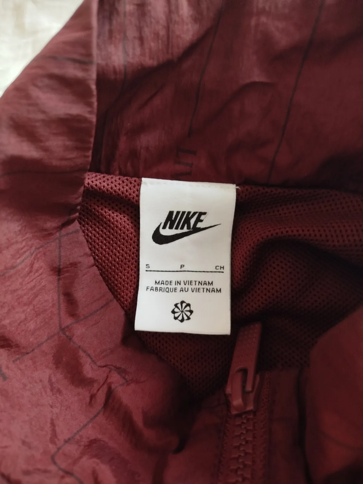 Veste coupe-vent bordeaux léger 4