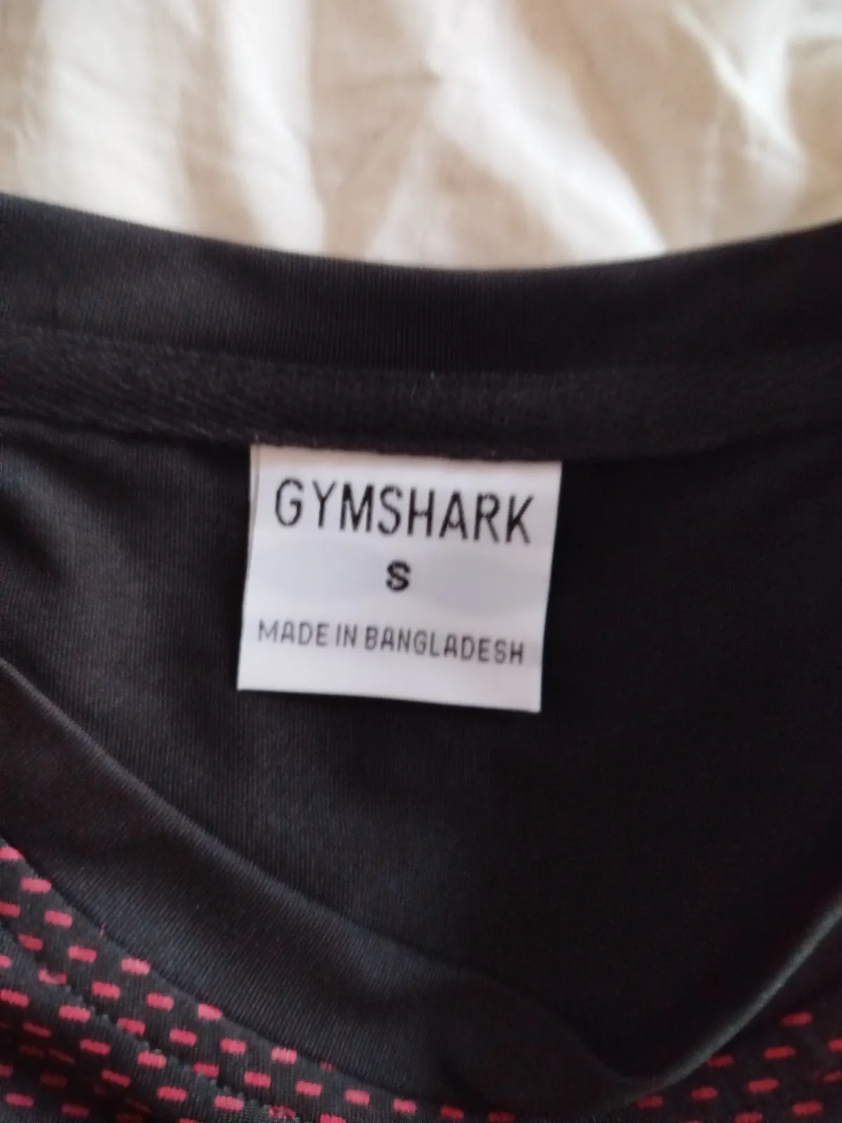 T-shirt Gymshark noir taille S