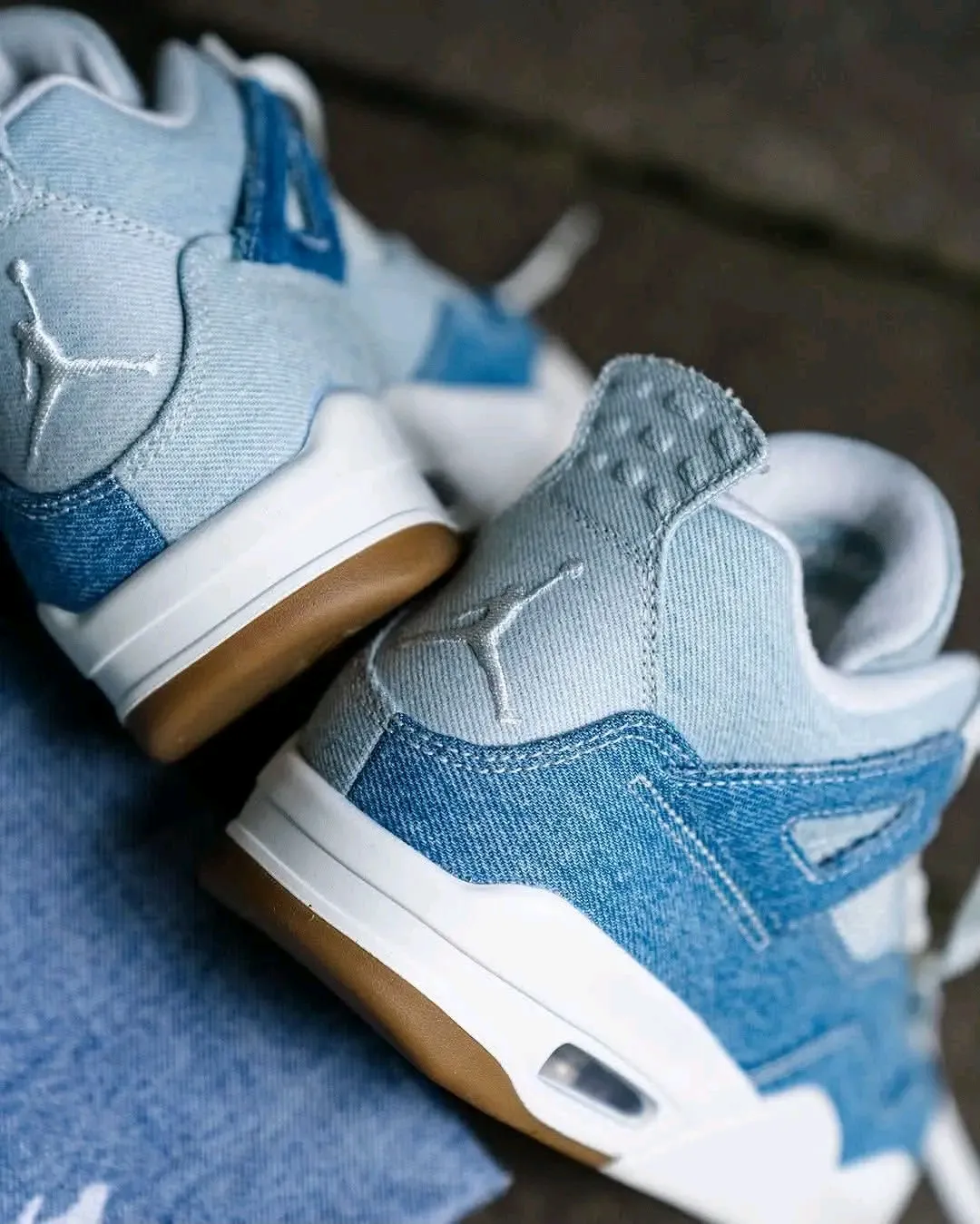 Nike Air Jordan 4 Retro Denim 3