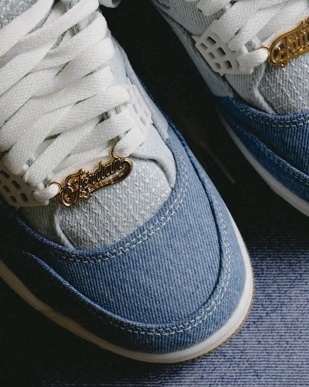 Nike Air Jordan 4 Retro Denim 2