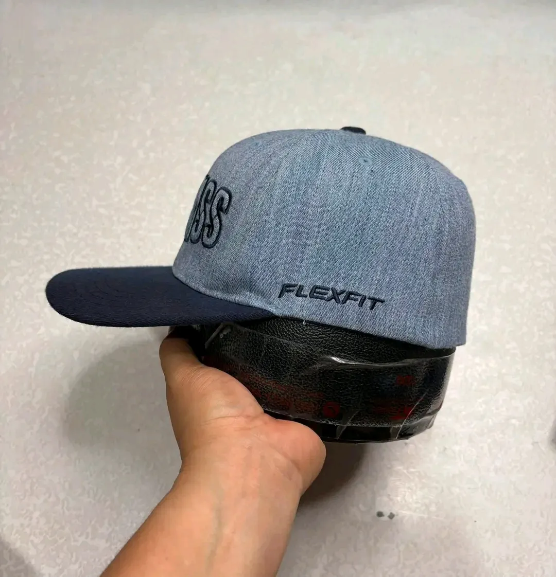 Casquette K-Swiss bicolore gris et noir 3