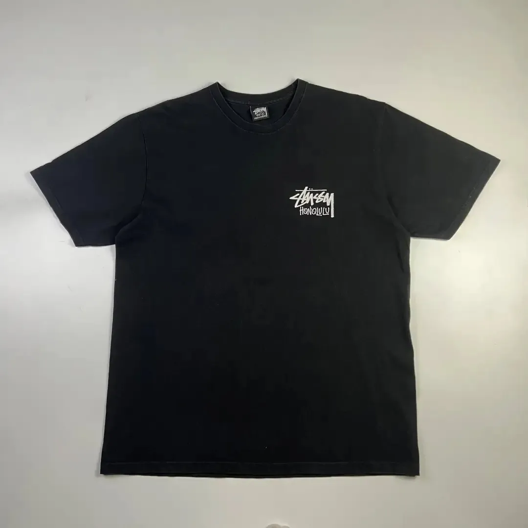 T-shirt Stüssy noir logo brodé