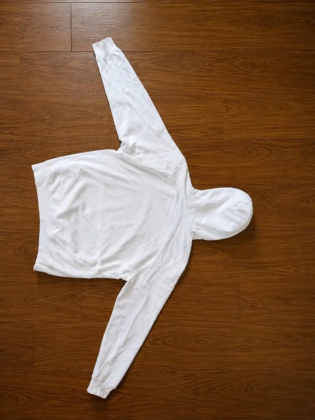 White Long-Sleeve Hoodie Sweatshirt