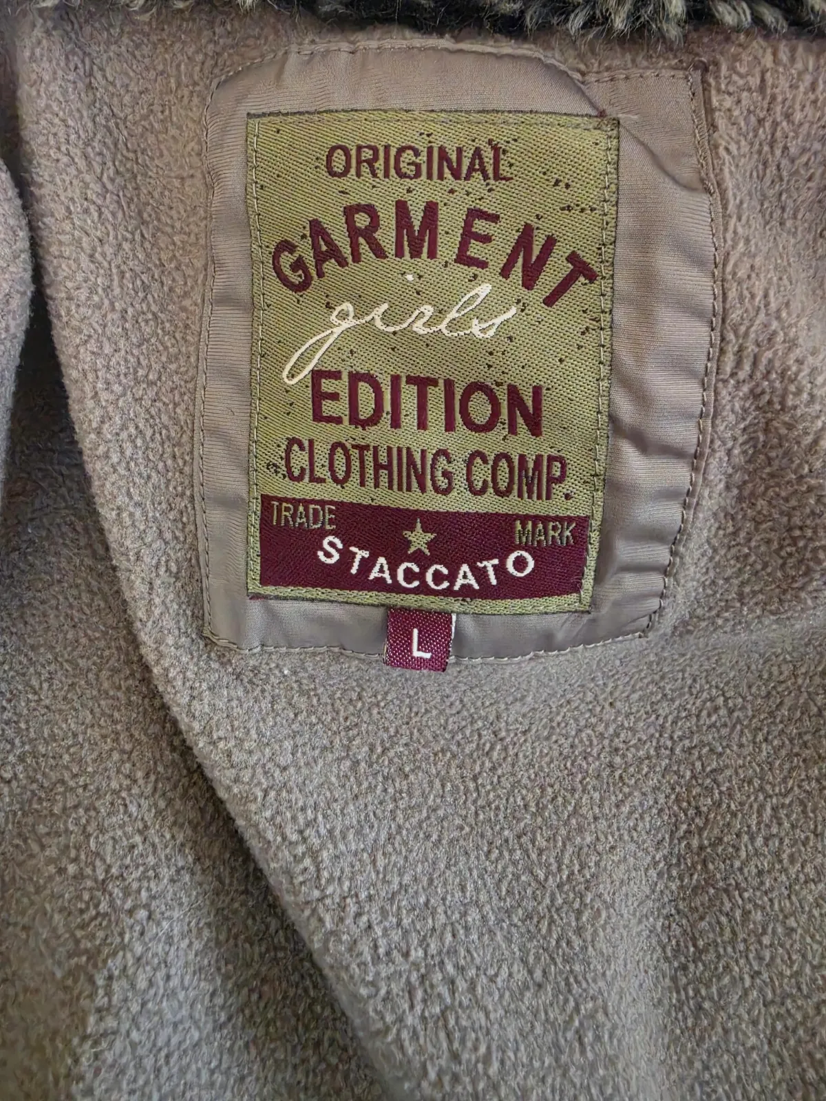veste fille taille 164. très bon état  – staccato – taille 14 ans 5