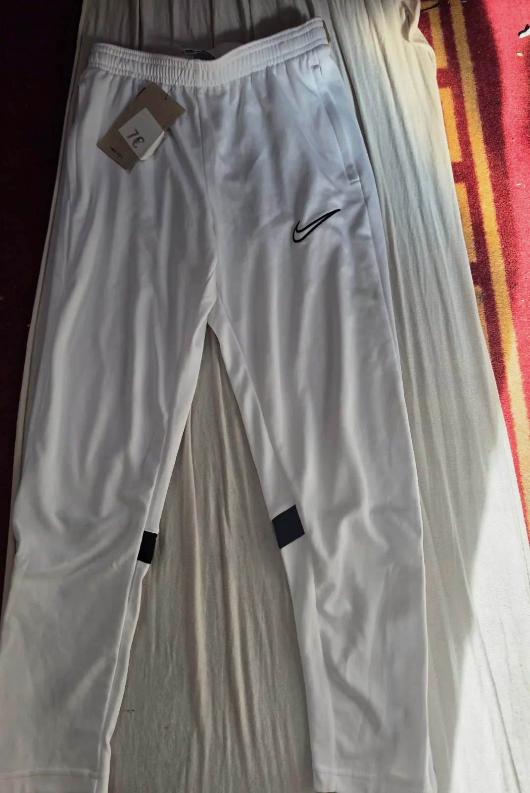 survêtement nike. neuf  – Nike – taille 10 ans 9