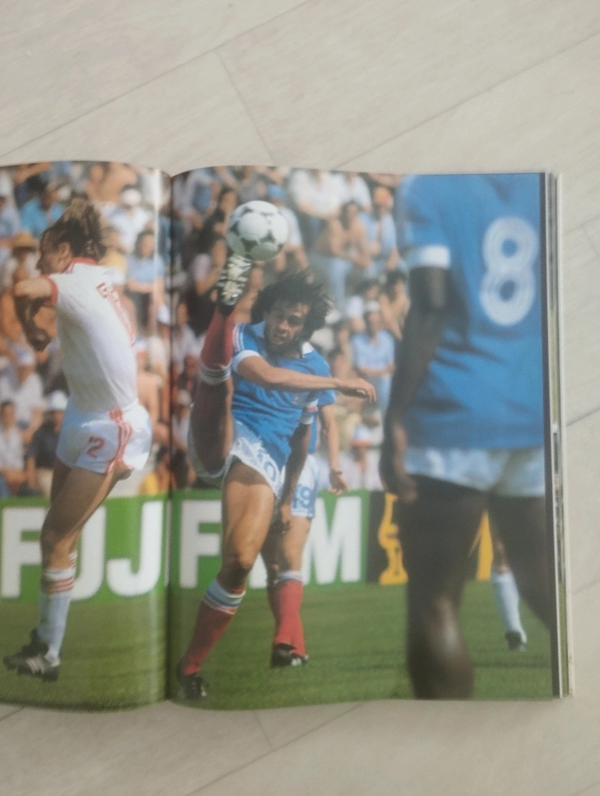 Le grand livre de la coupe du monde 1982 5