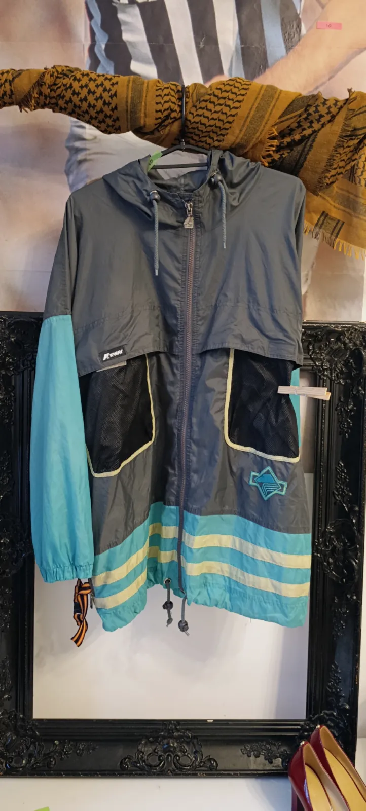 Veste coupe-vent vintage K-Way zippée à capuche – Fila – taille XL 2