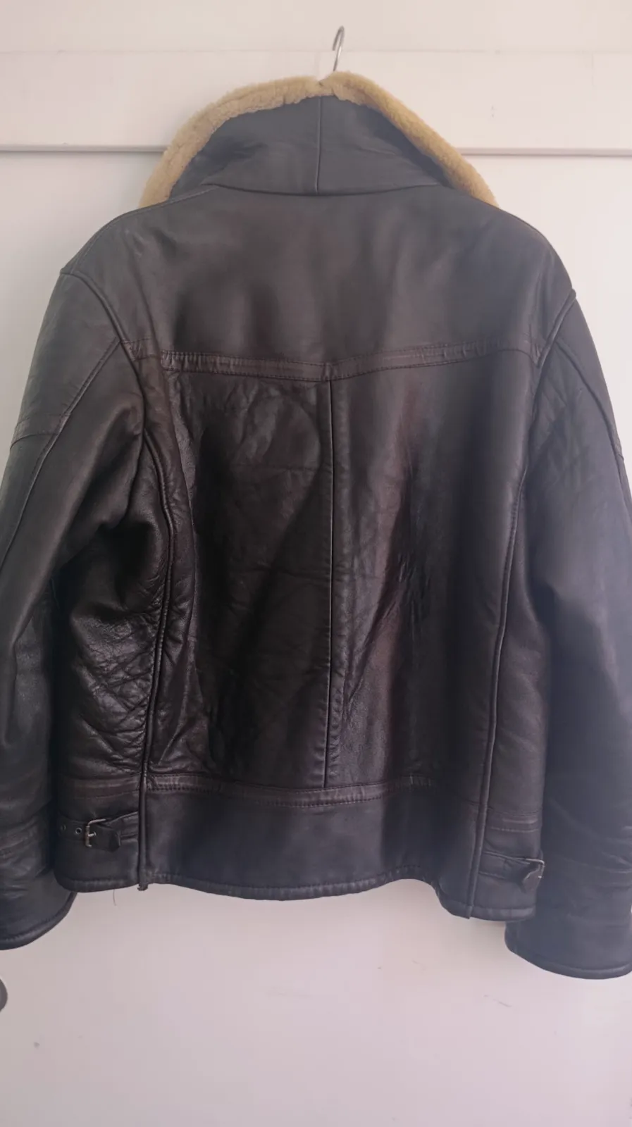 Blouson bombardier en cuir marron et mouton – France – taille L 2