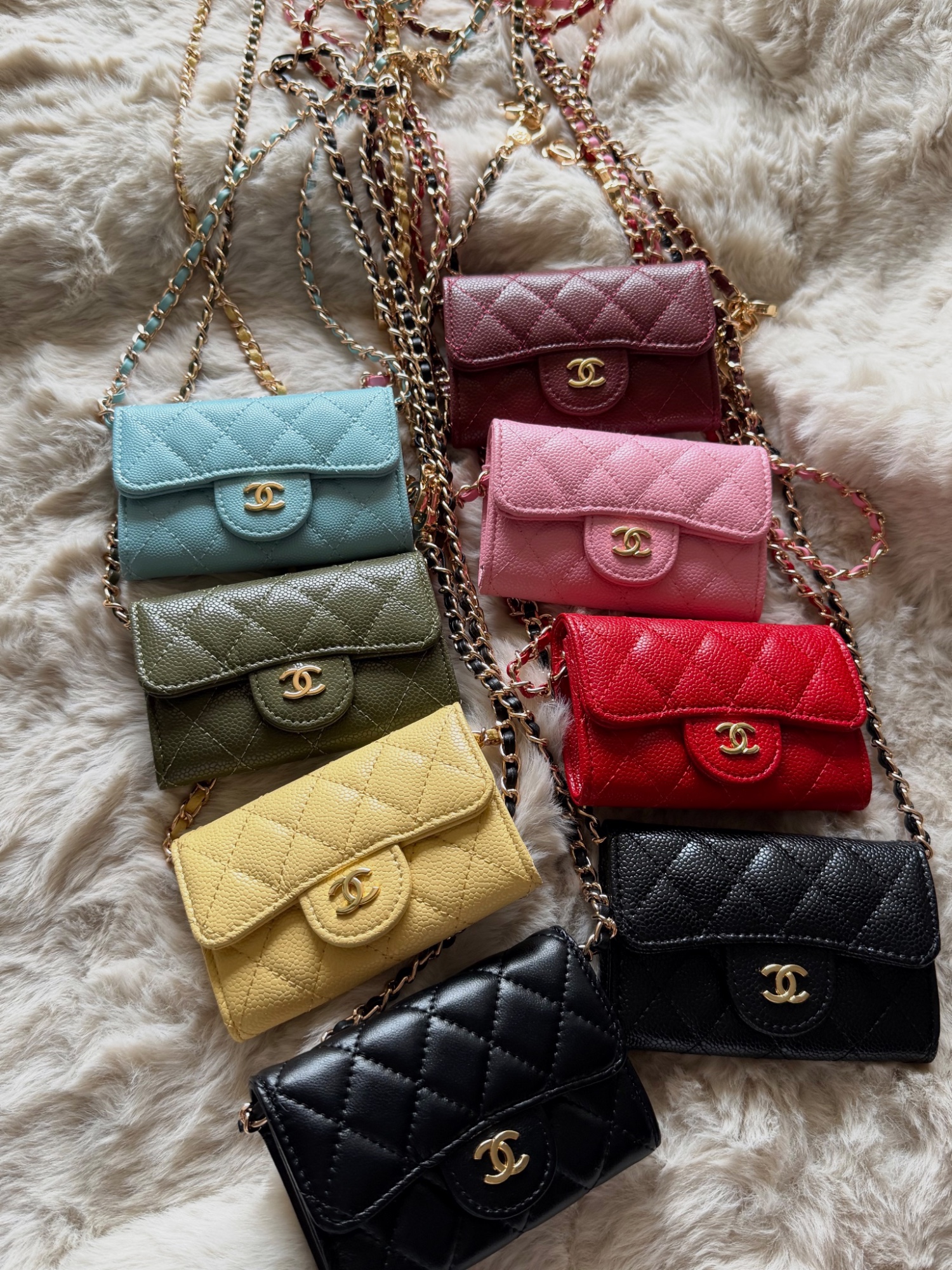 Mini-sacs chaîne en cuir matelassé Chanel