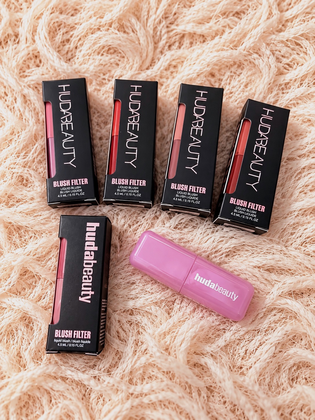 blushes liquides Huda Beauty Blush Filter