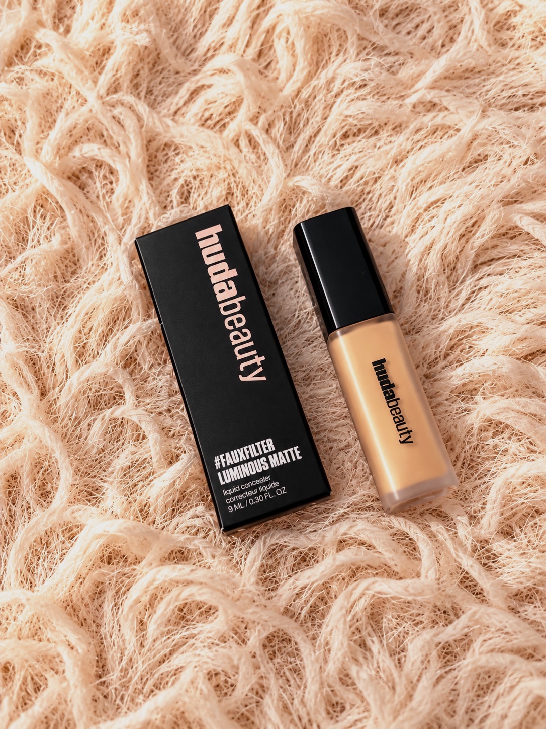 Anti-cernes Huda Beauty #FauxFilter Luminous Matte