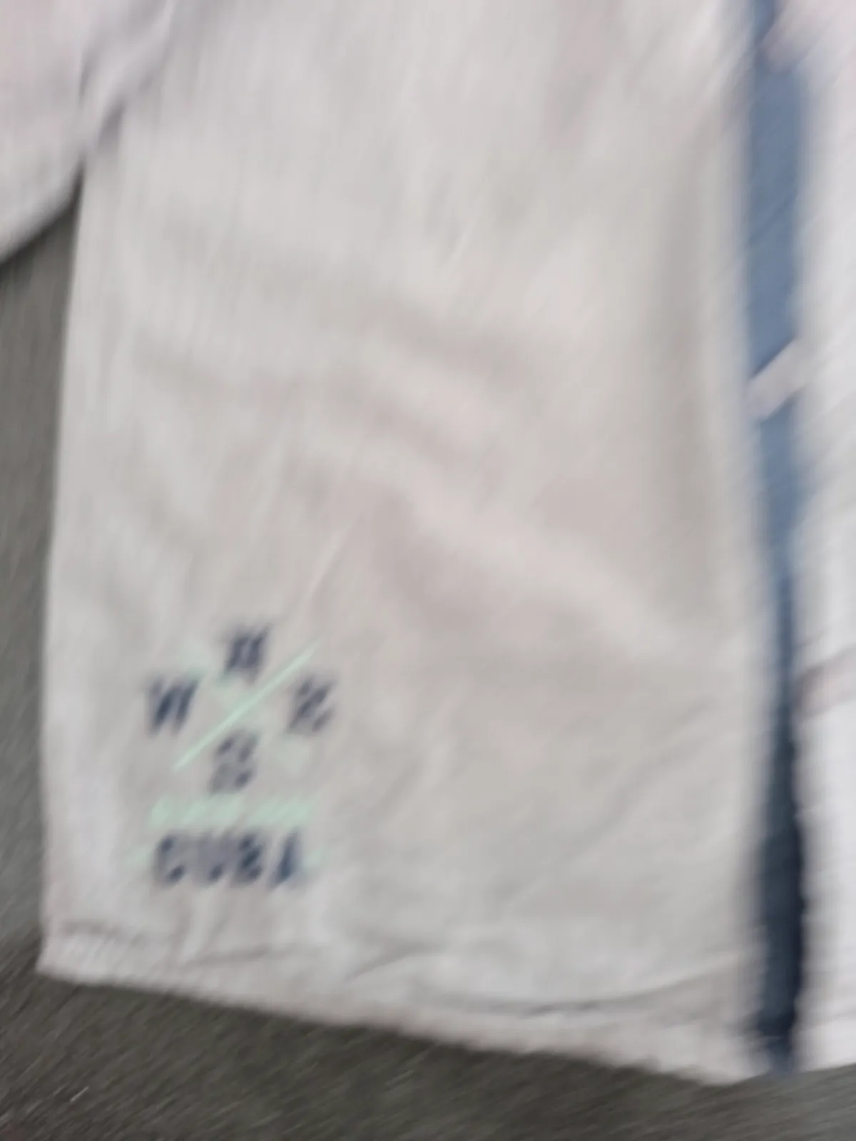 Chemise manches longues – Kiabi – taille 10 ans 4