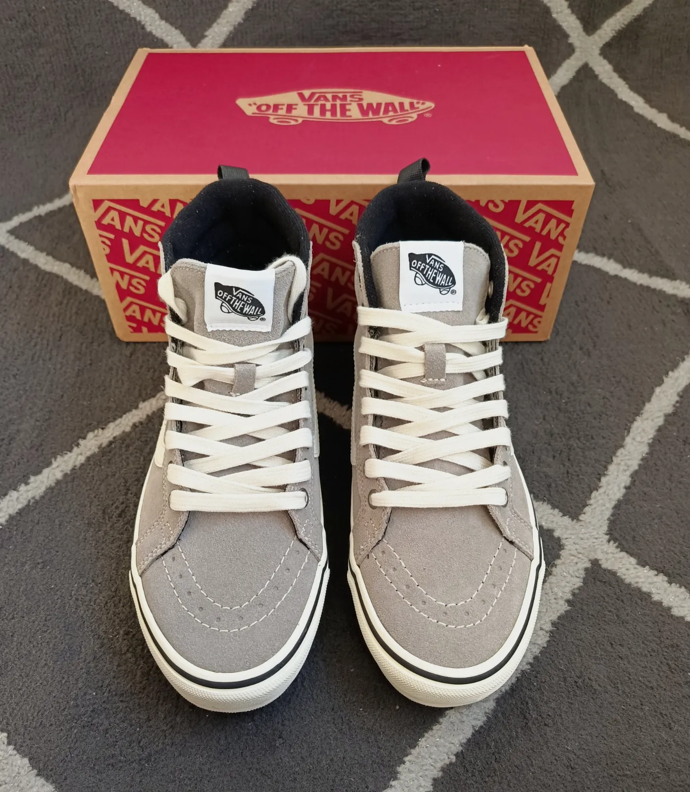 Baskets montantes Vans Sk8-Hi MTE grises