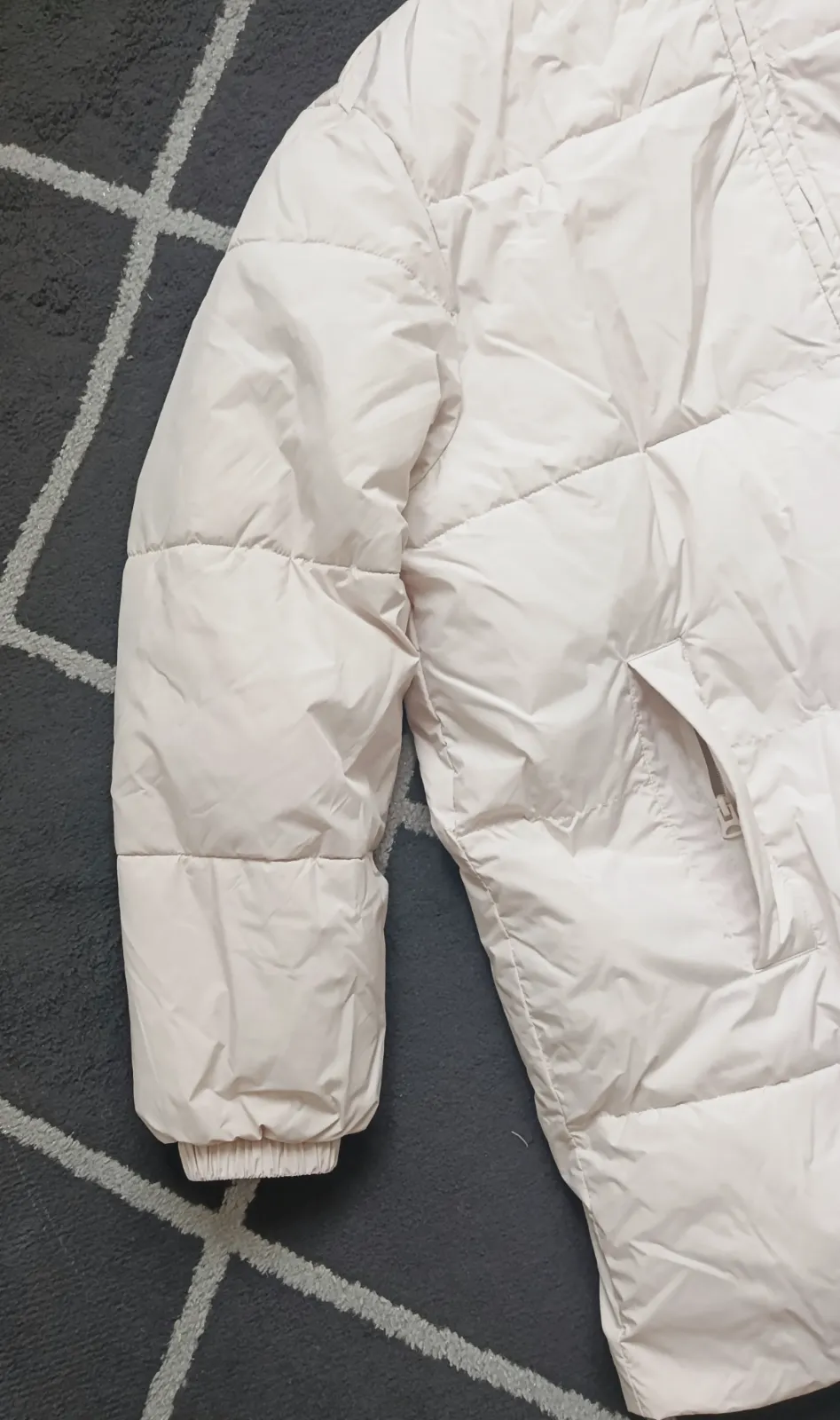OYSHO Doudoune longue à capuche blanc cassé – Oysho – taille S 4