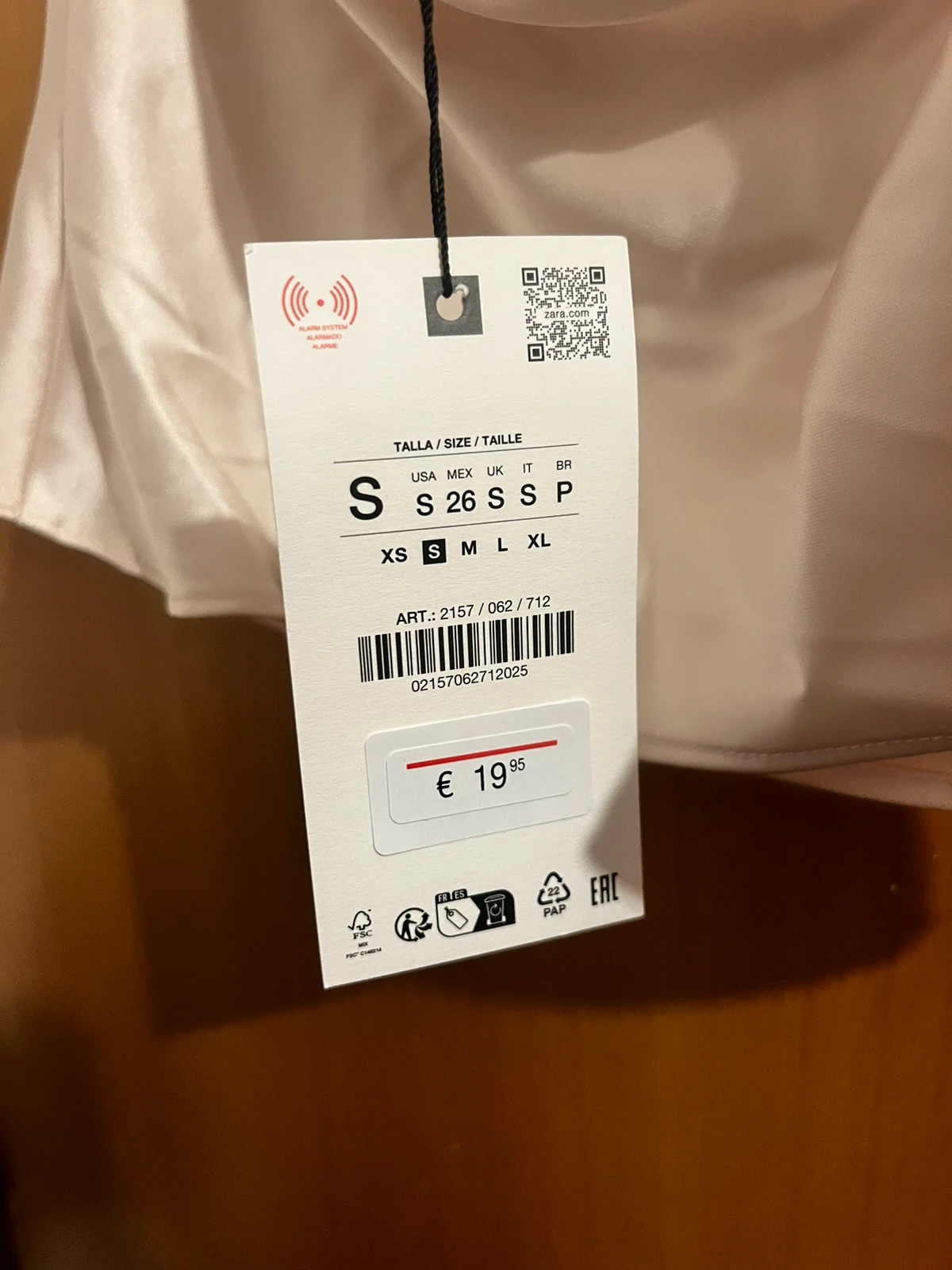 Top halter satinado – Zara – taille S / 36 / 8 2